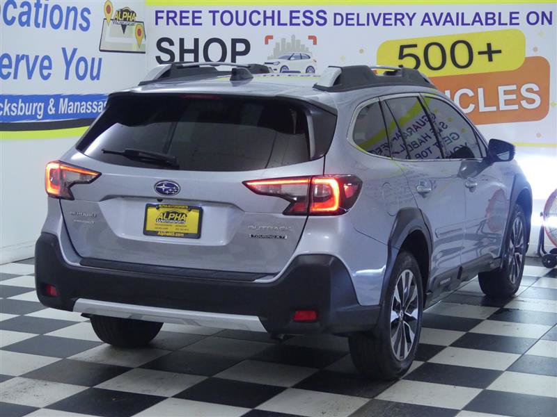 Used 2025 Subaru Outback Touring XT AWD/4WD image 7