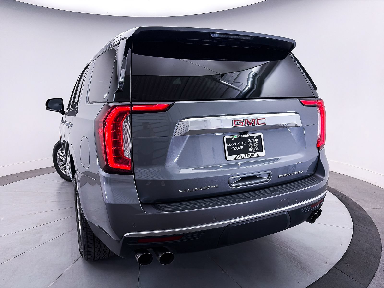 Used 2022 GMC Yukon Denali w/ Max Trailering Package AWD/4WD image 11