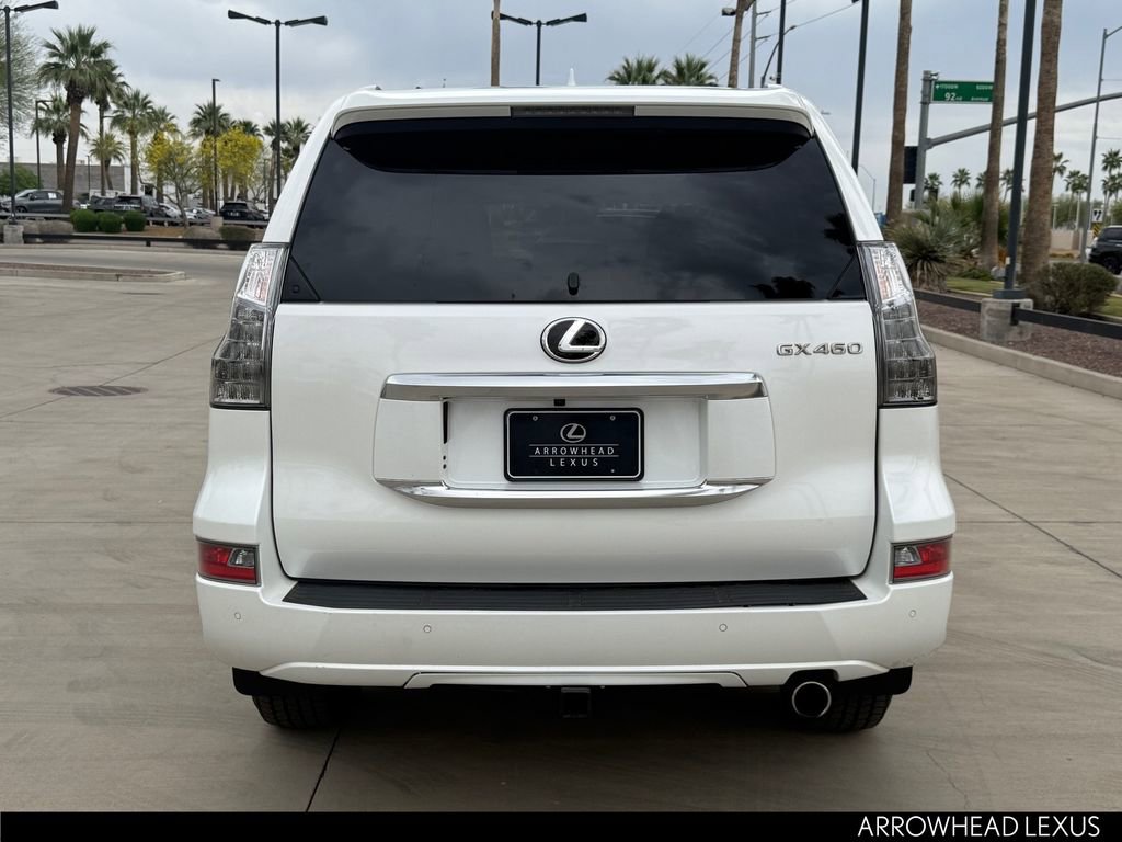 Used 2022 Lexus GX 460 Premium w/ Premium Package image 6