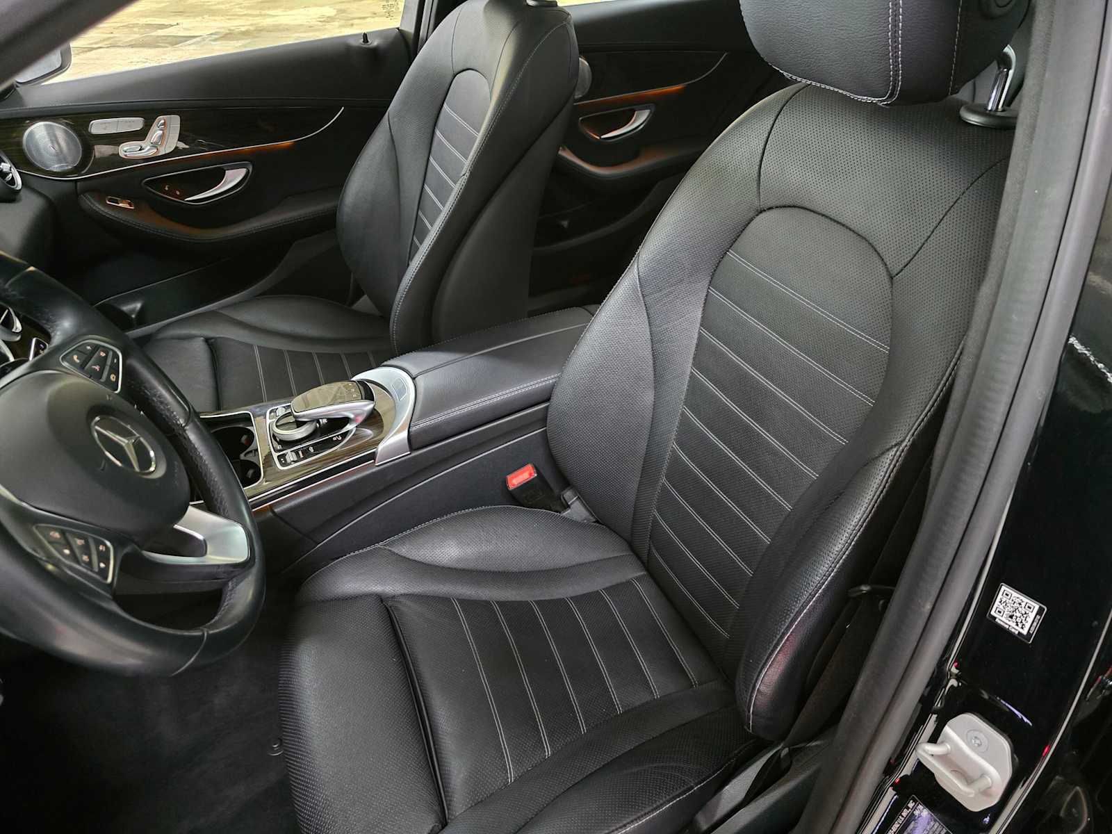 Used 2016 Mercedes-Benz C 350e Sedan image 24