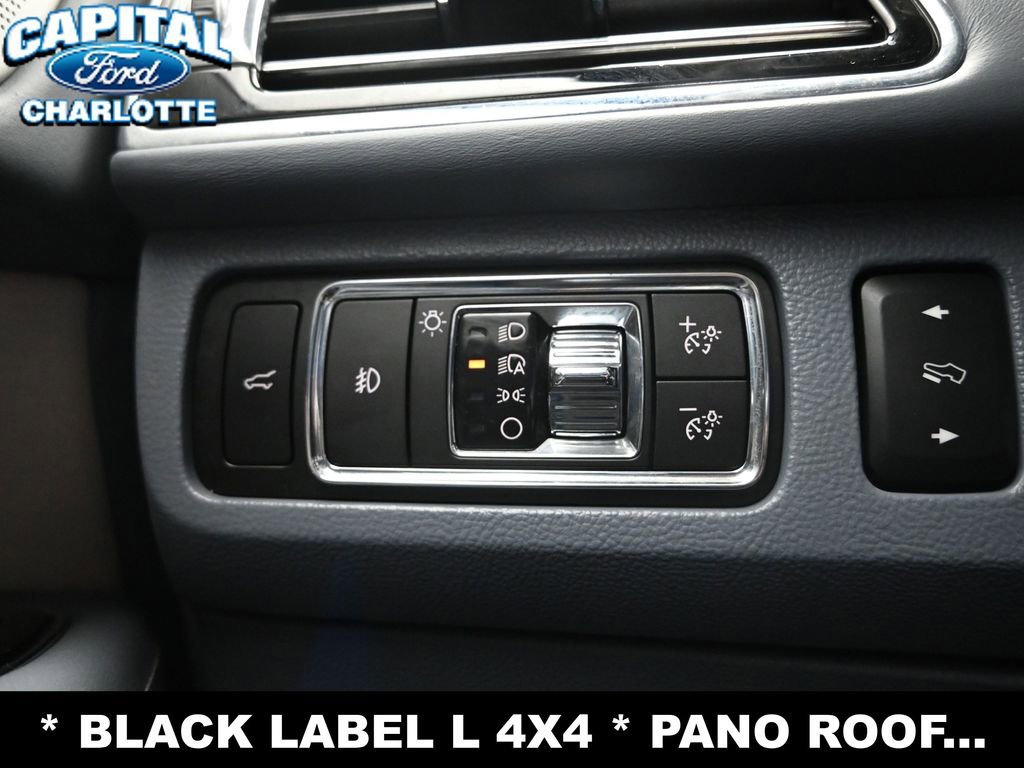 Used 2023 Lincoln Navigator L Black Label AWD/4WD image 20