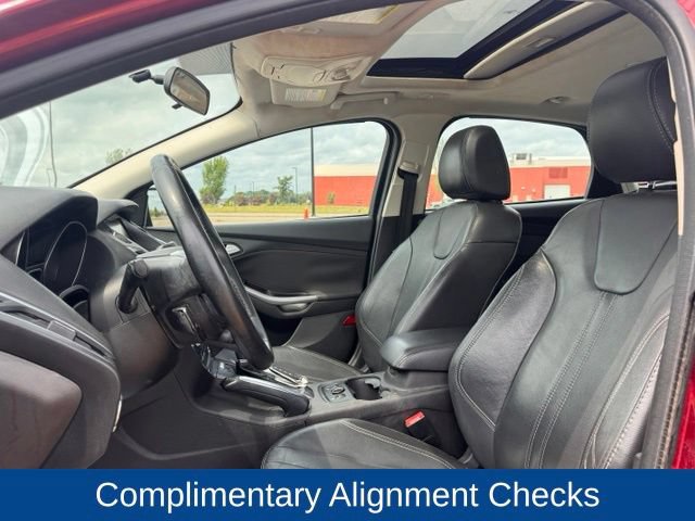 Used 2014 Ford Focus Titanium FWD image 6