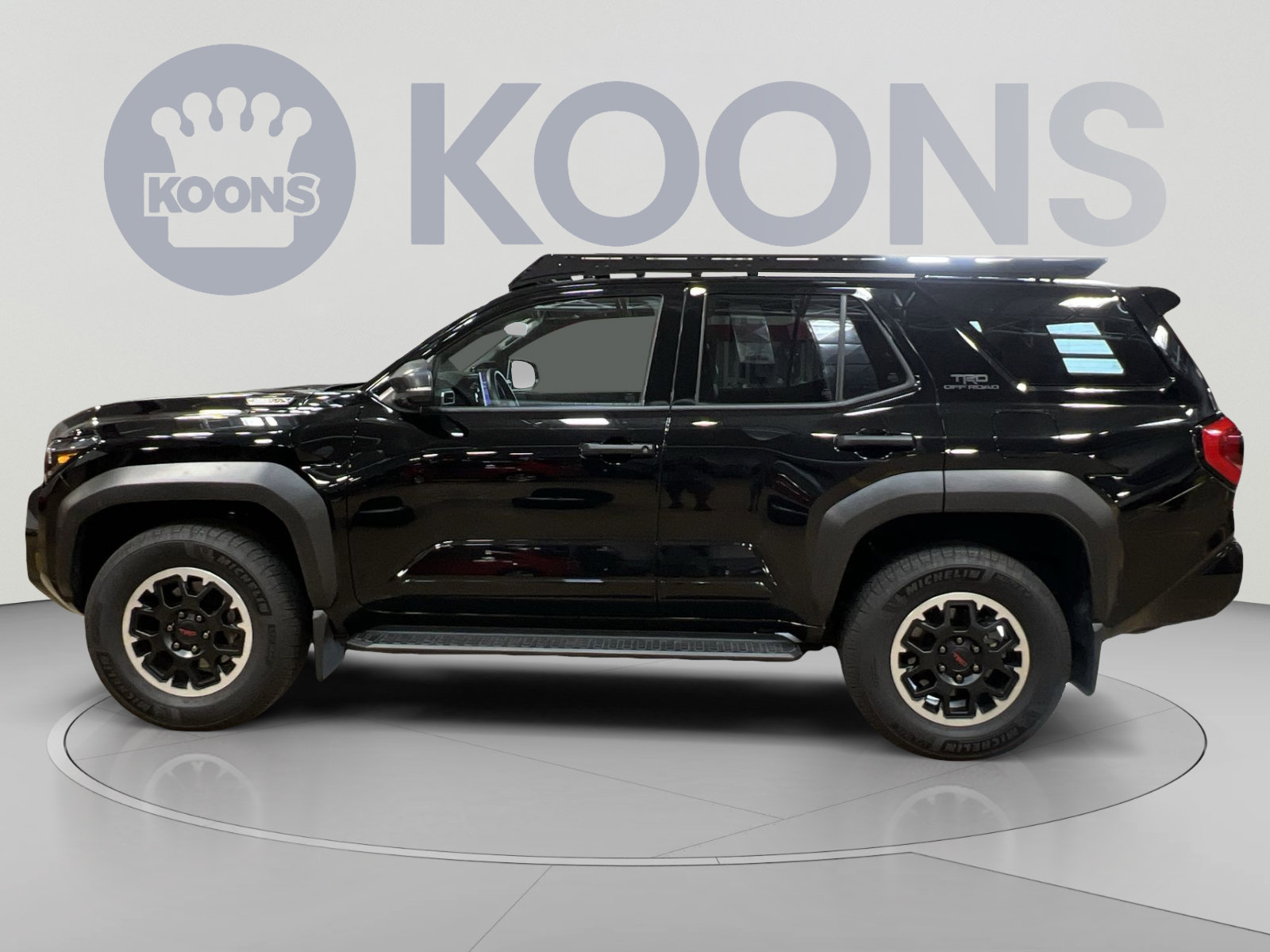 Used 2025 Toyota 4Runner TRD Off-Road Premium w/ Tow Technology Package AWD/4WD image 2