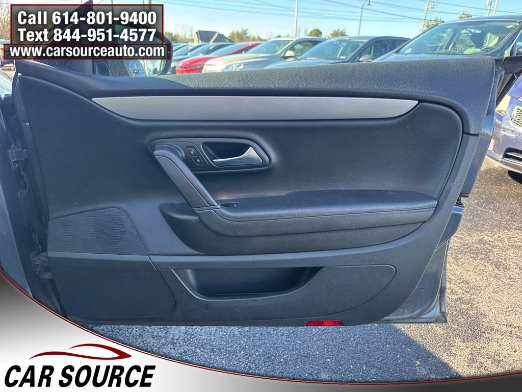 Used 2011 Volkswagen CC Sport image 22