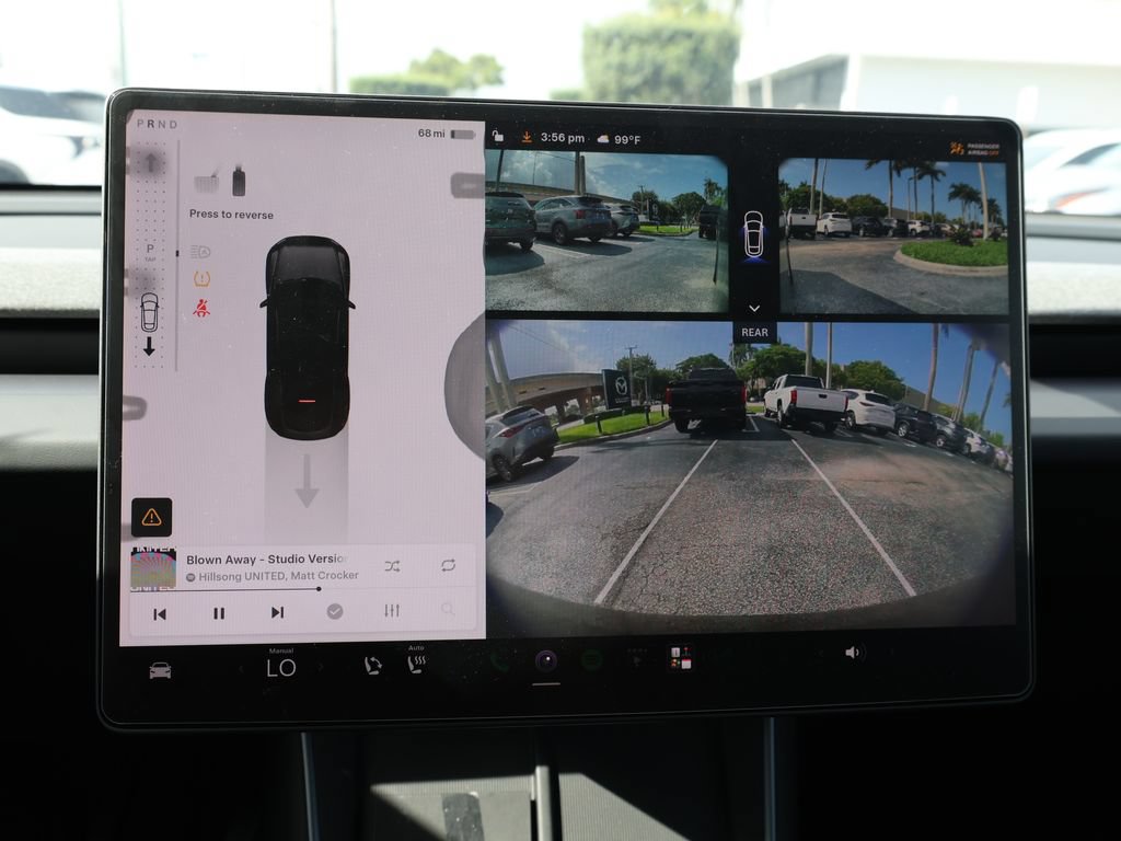 Used 2026 Tesla Model Y 2WD image 32