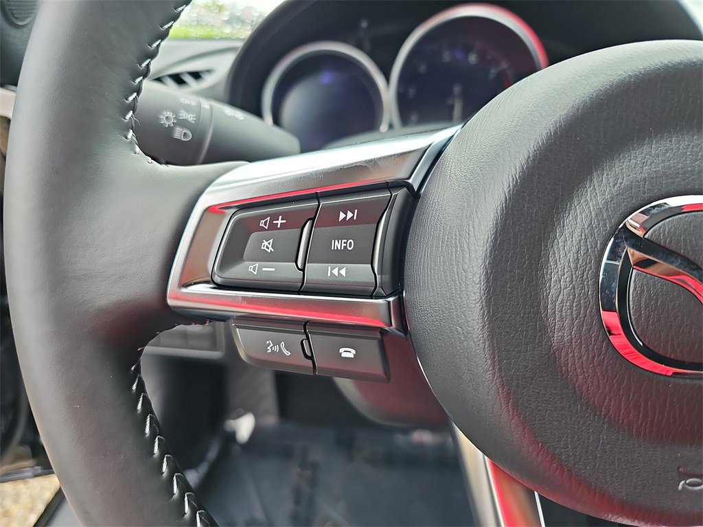 New 2025 MAZDA MX-5 Miata Club image 12