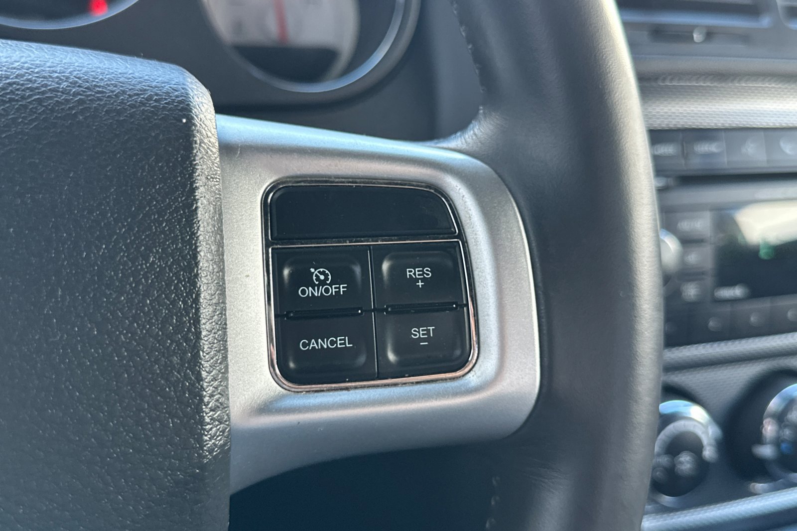 Used 2014 Dodge Challenger R/T w/ Blacktop Package image 35