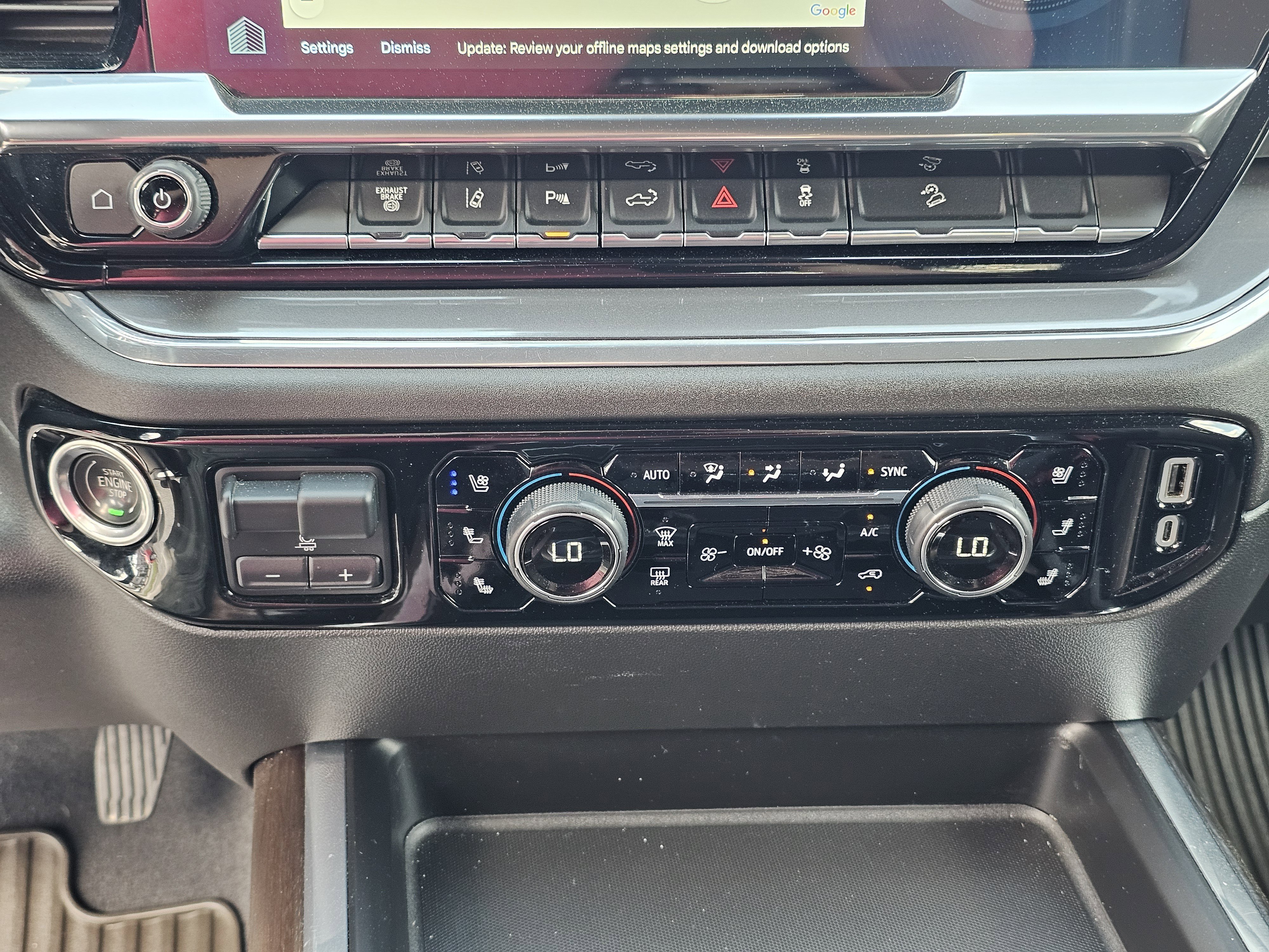 Used 2024 Chevrolet Silverado 3500 High Country w/ High Country Premium Package image 30