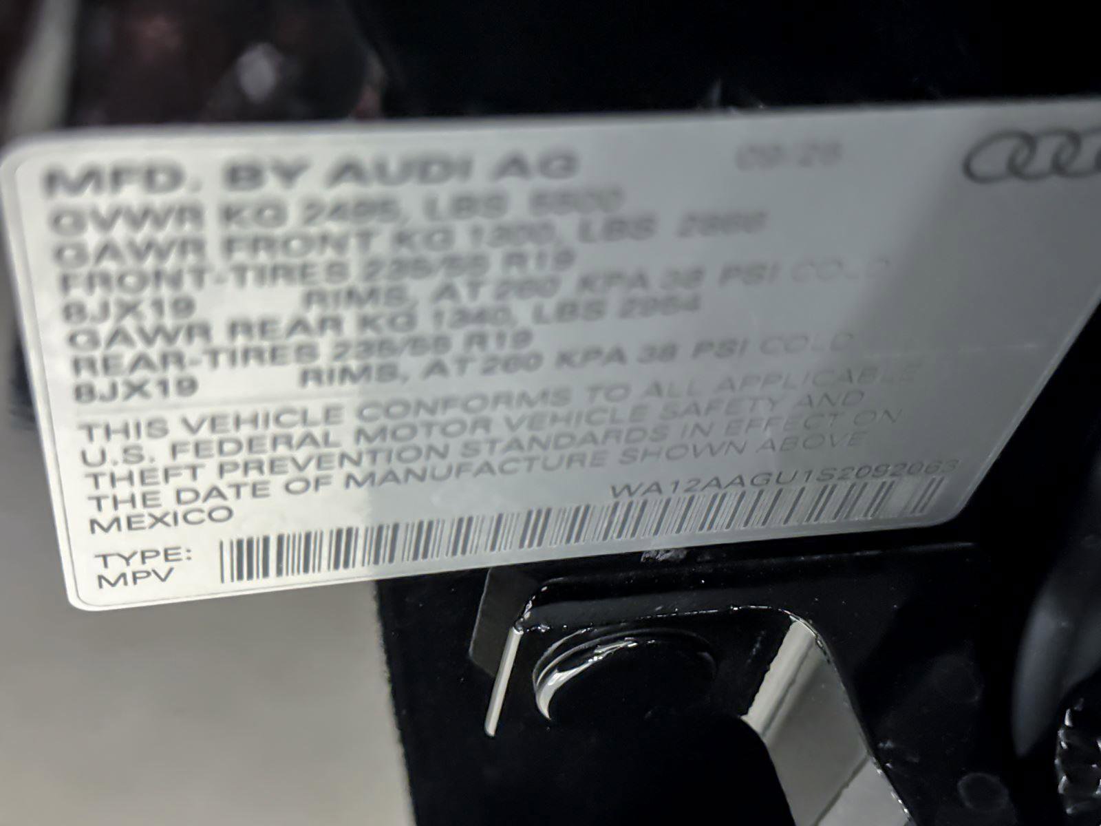 Certified 2025 Audi Q5 Premium Plus w/ Premium Plus image 29