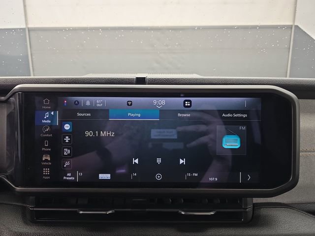 Used 2025 Jeep Wrangler Willys image 27