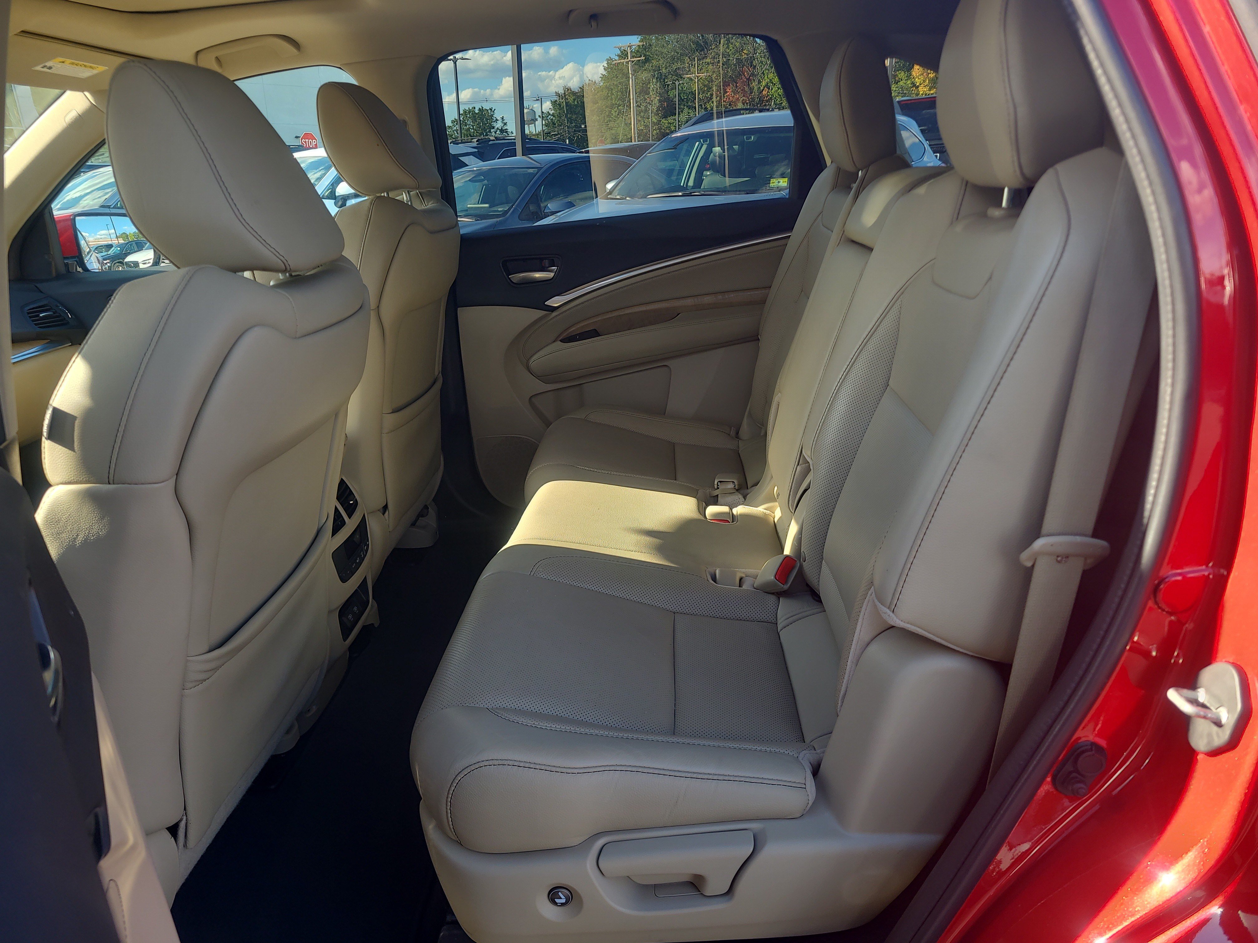 Used 2019 Acura MDX w/ Technology Package AWD/4WD image 28