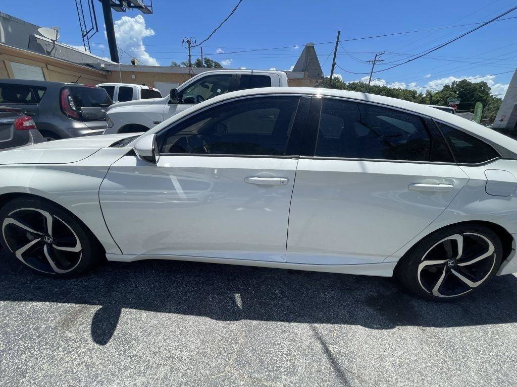 Used 2018 Honda Accord LX image 12