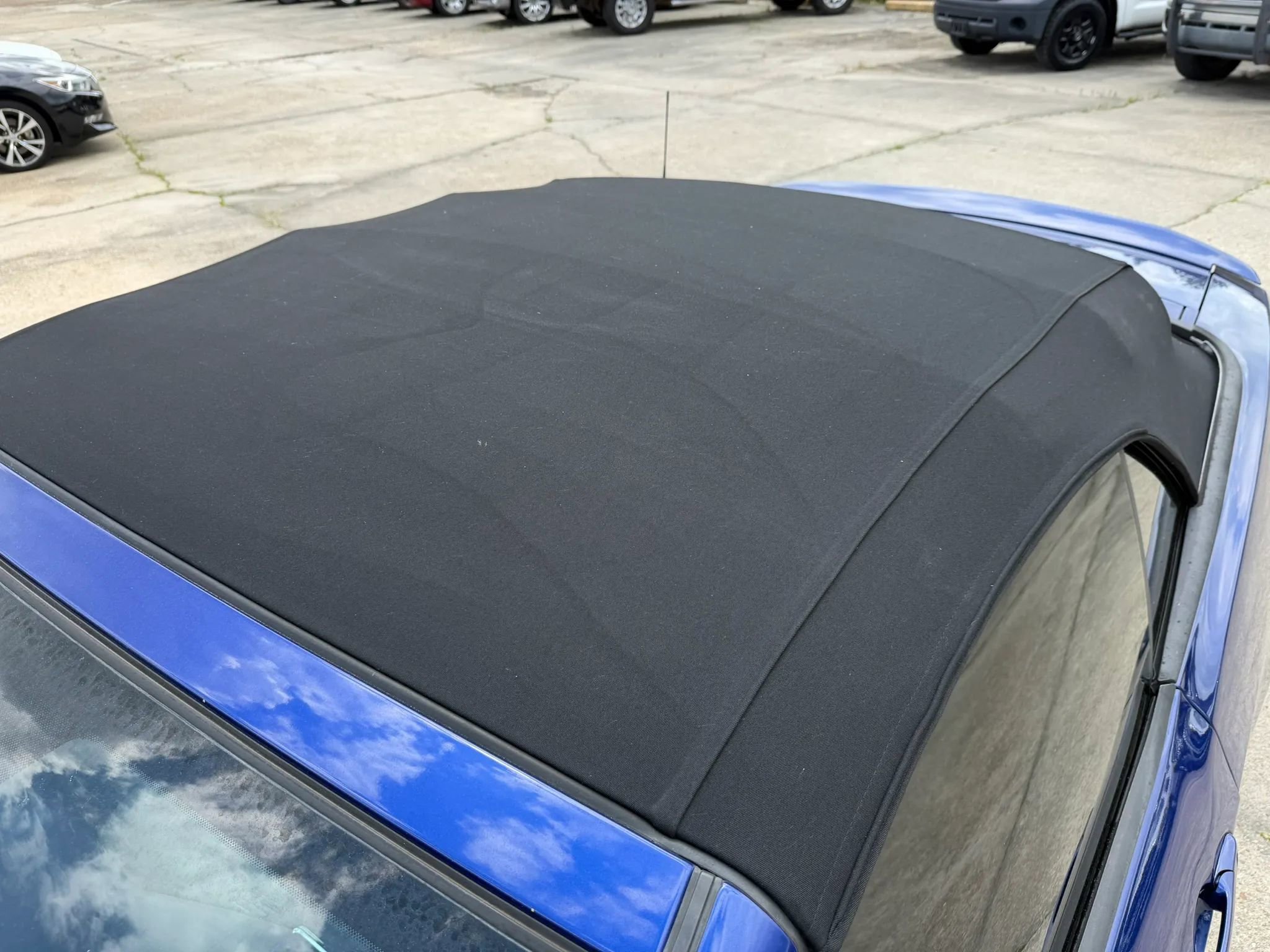 Used 2013 Ford Mustang Premium RWD image 9