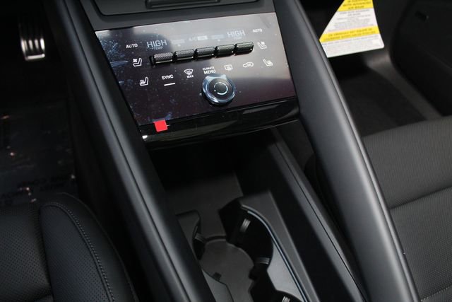 New 2025 Porsche Macan 4S Electric image 16