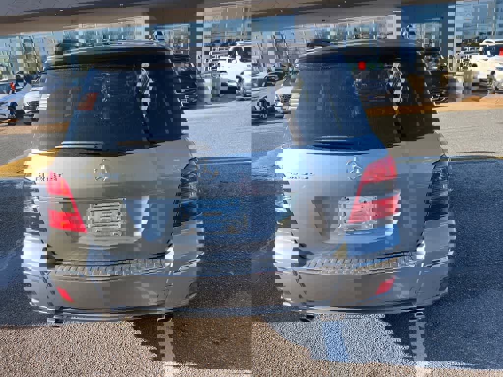 Used 2012 Mercedes-Benz GLK 350 2WD image 18