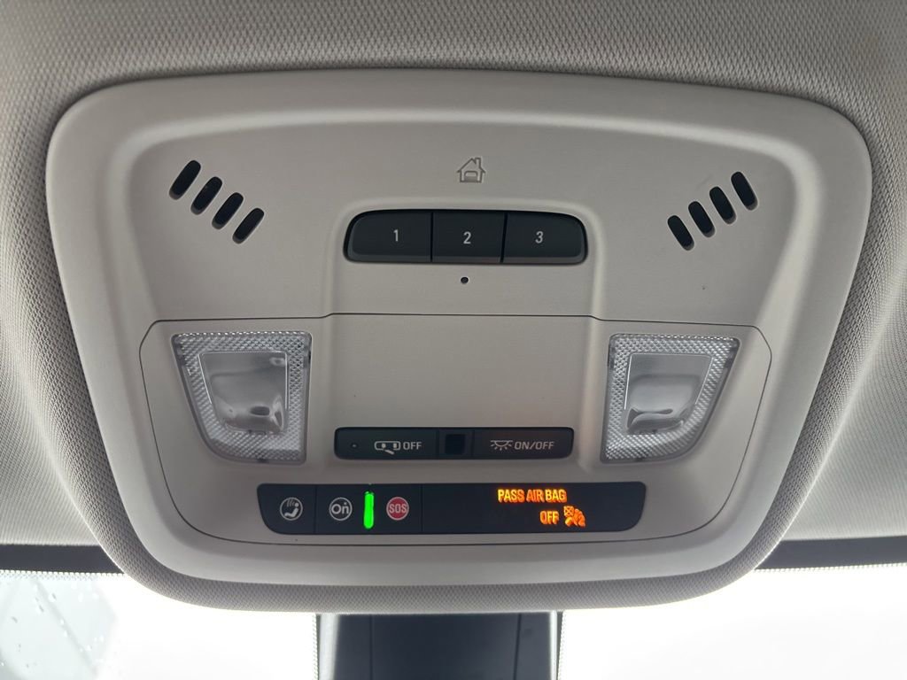 Certified 2021 Chevrolet Traverse RS w/ LPO, Floor Liner Package image 38