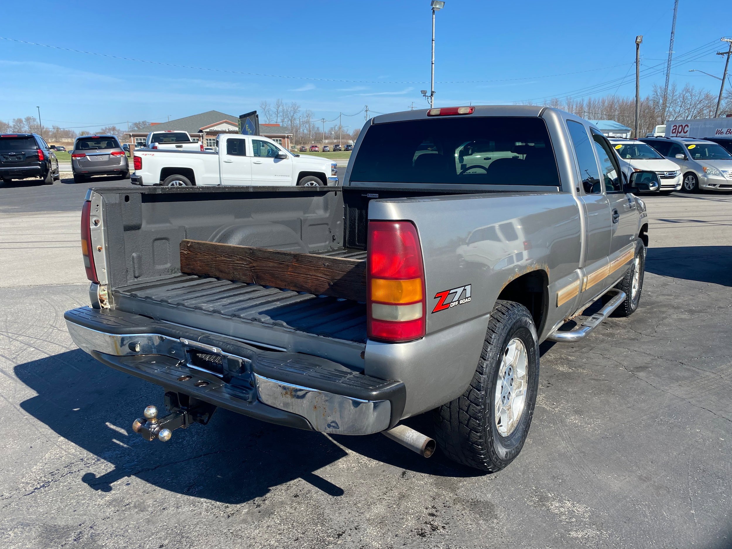 Used 2002 Chevrolet Silverado 1500 LT w/ Off-Road Pkg AWD/4WD image 5