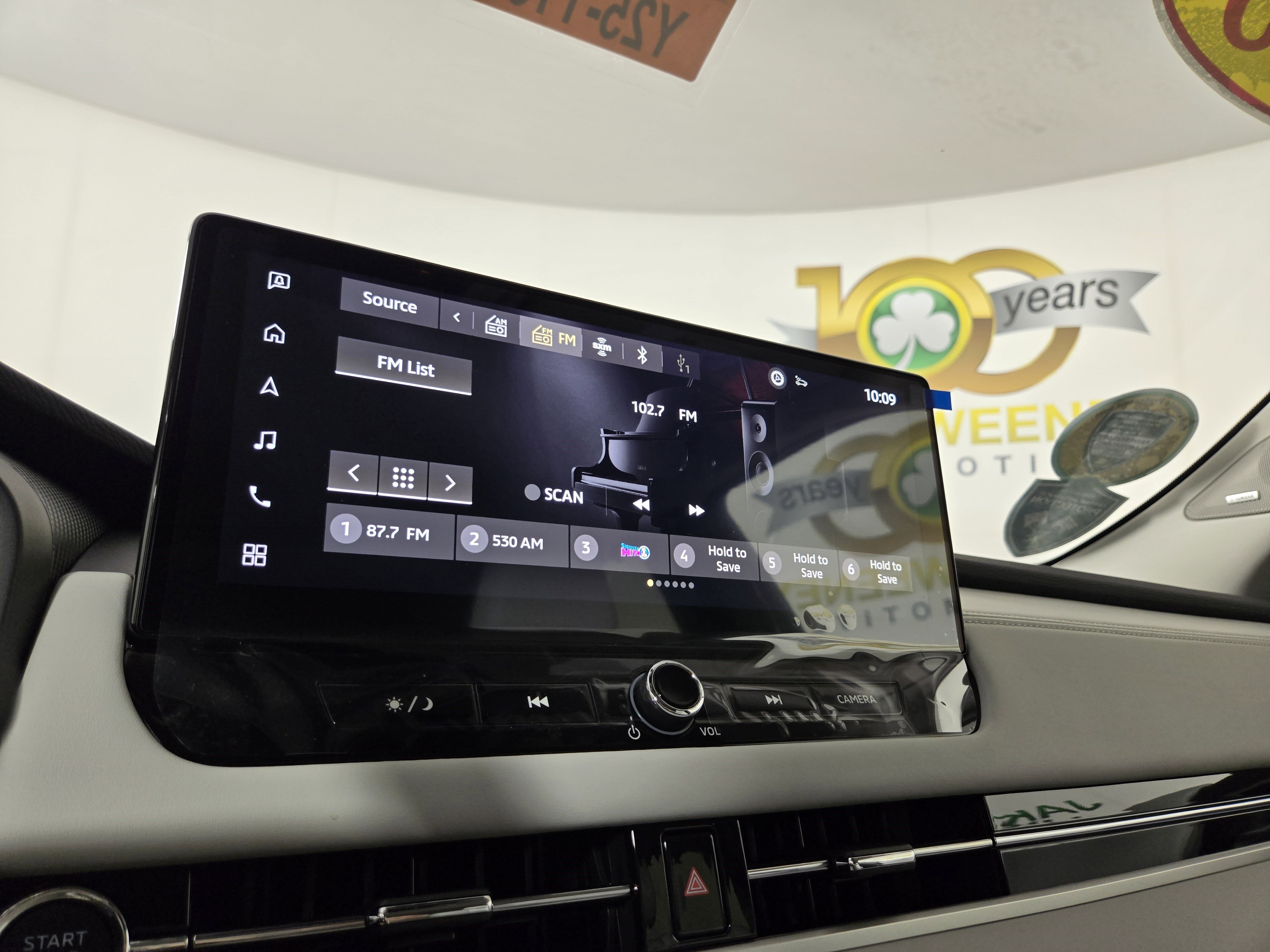 New 2025 Mitsubishi Outlander SEL image 19