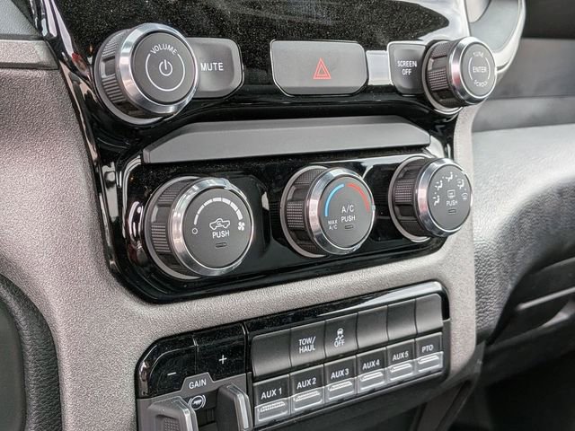 New 2026 RAM 3500 Tradesman image 14