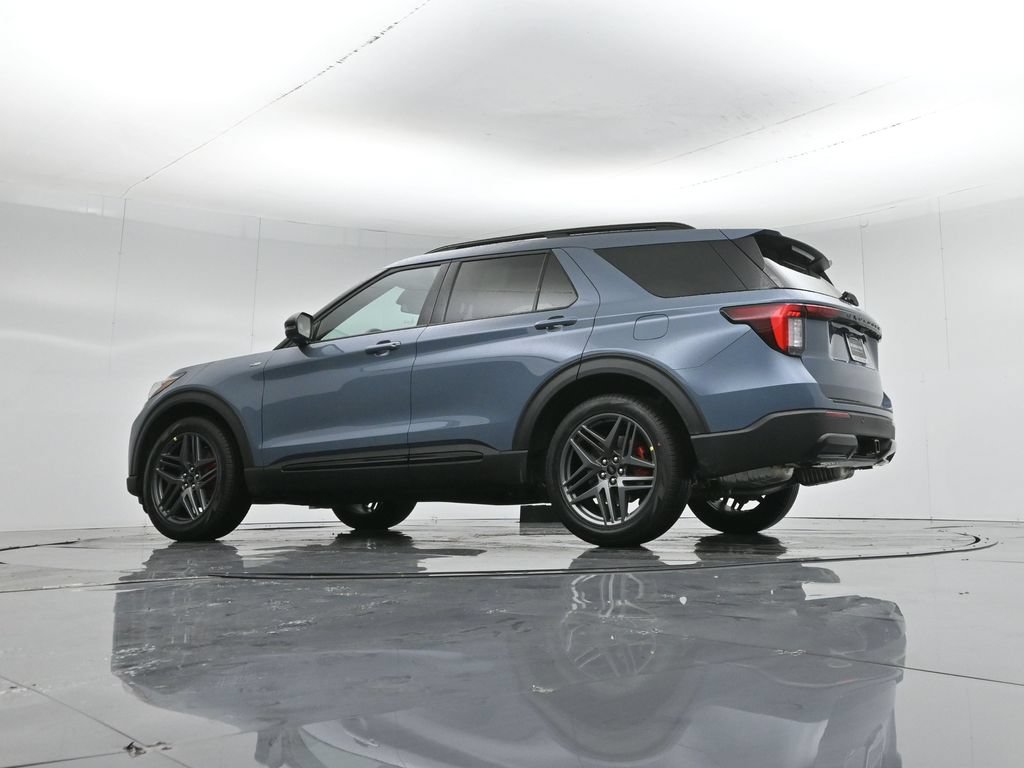 New 2026 Ford Explorer ST-Line w/ ST-Line Street Pack RWD image 50