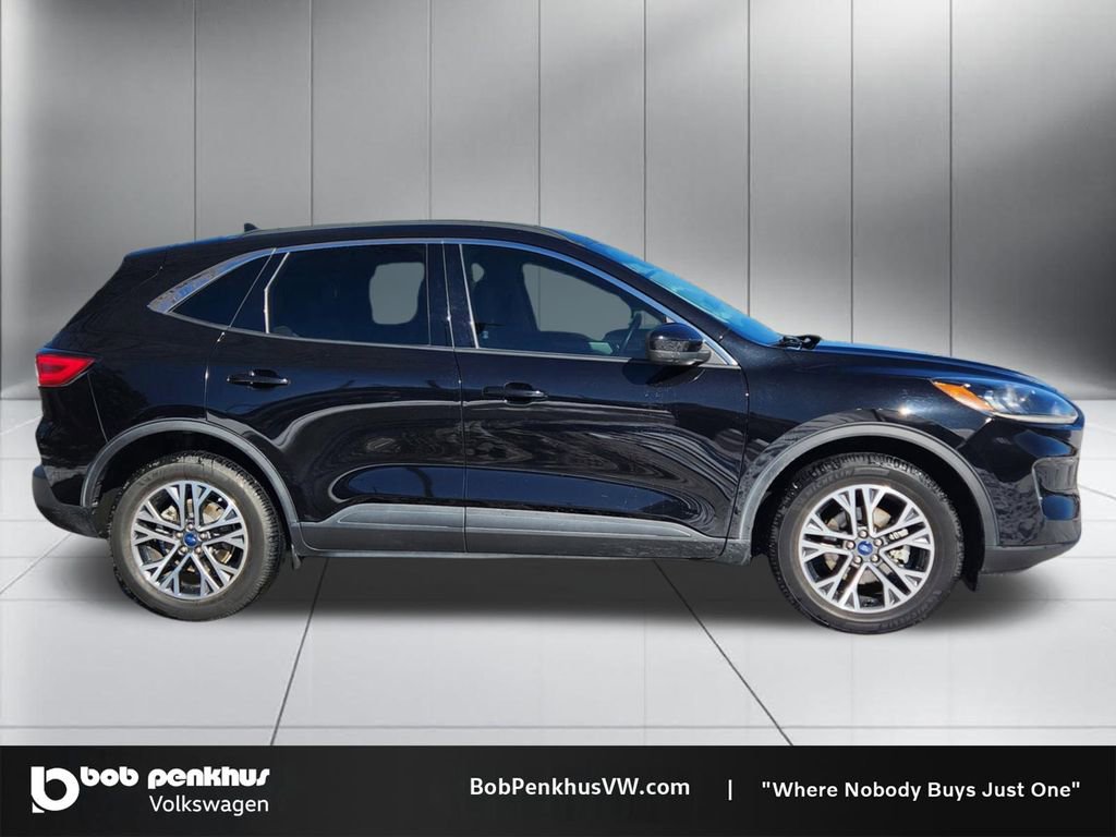 Used 2020 Ford Escape SEL image 24