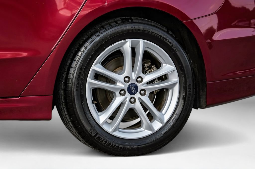 Used 2018 Ford Fusion SE w/ Fusion SE Technology Package image 54