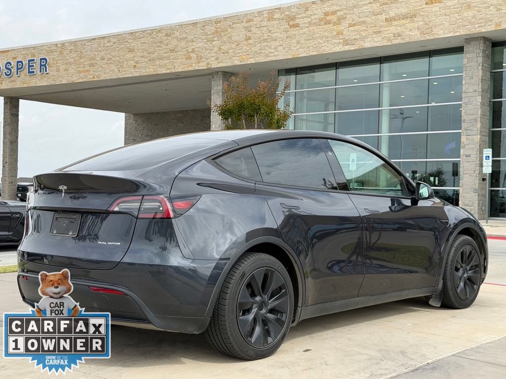 Used 2024 Tesla Model Y Long Range AWD/4WD image 18