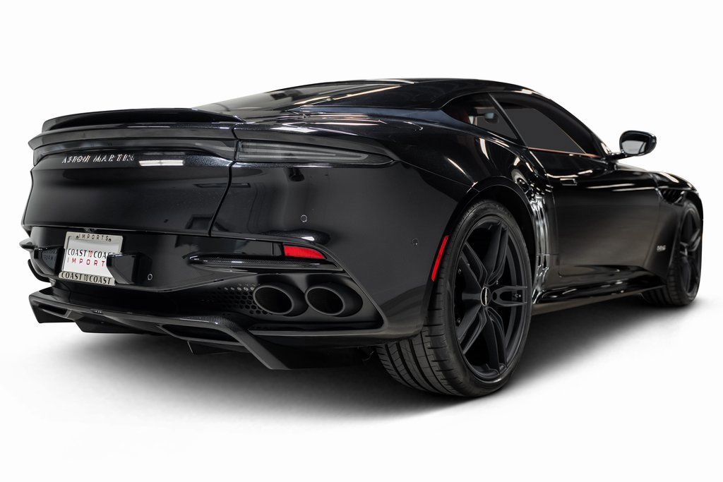 Used 2019 Aston Martin DBS Superleggera image 11