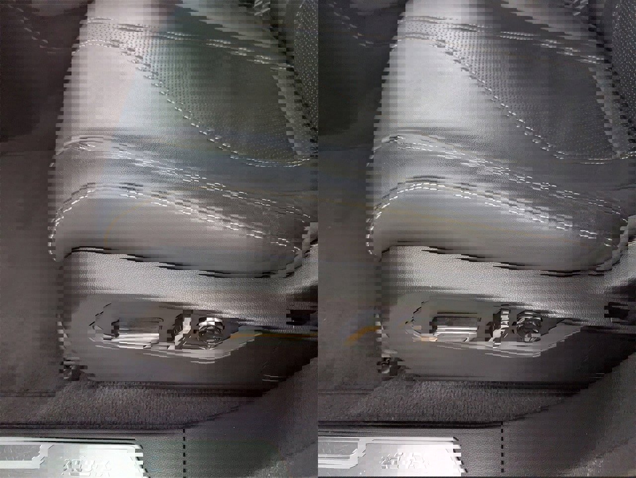 Certified 2023 Acura RDX w/ Technology Package image 28