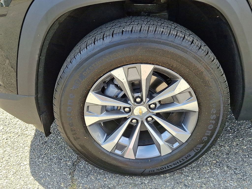 Used 2026 Chevrolet Equinox LT image 13