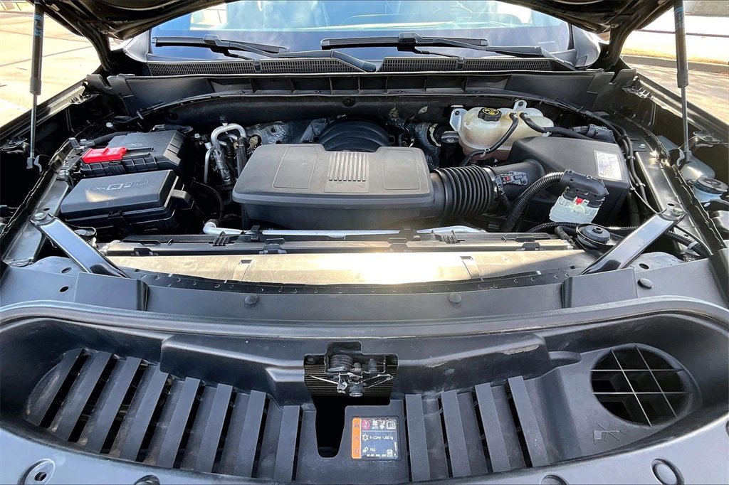 Used 2021 Cadillac Escalade Premium Luxury image 9