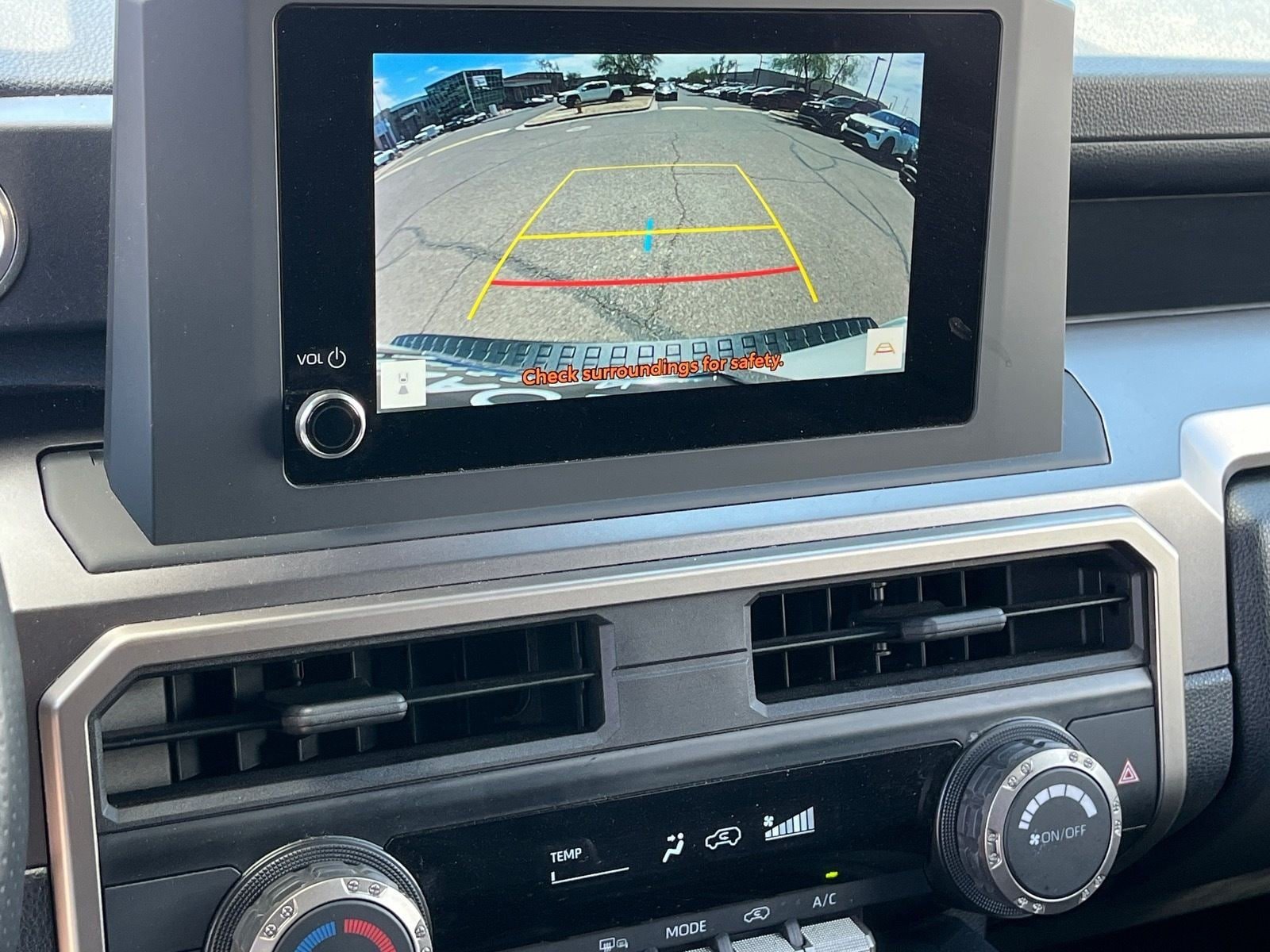 Used 2025 Toyota 4Runner SR5 AWD/4WD image 25