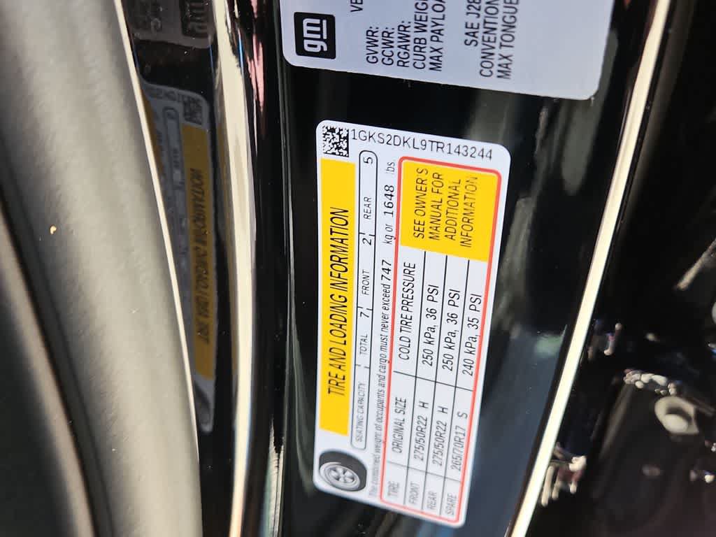 Used 2026 GMC Yukon Denali w/ LPO, Floor Liner Package AWD/4WD image 25
