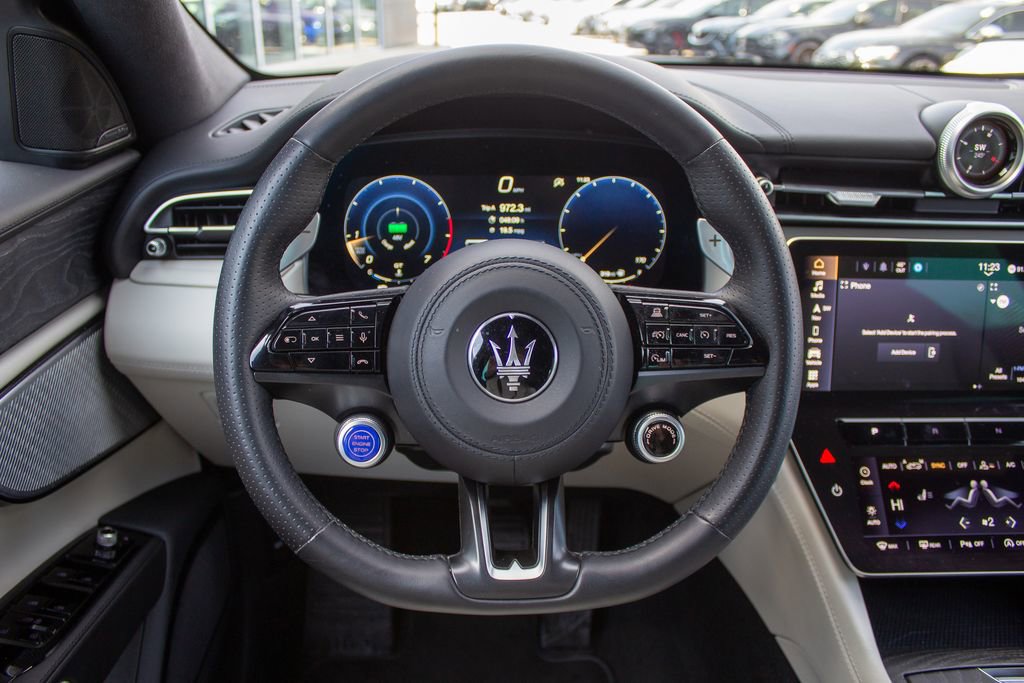 Used 2024 Maserati Grecale GT image 14