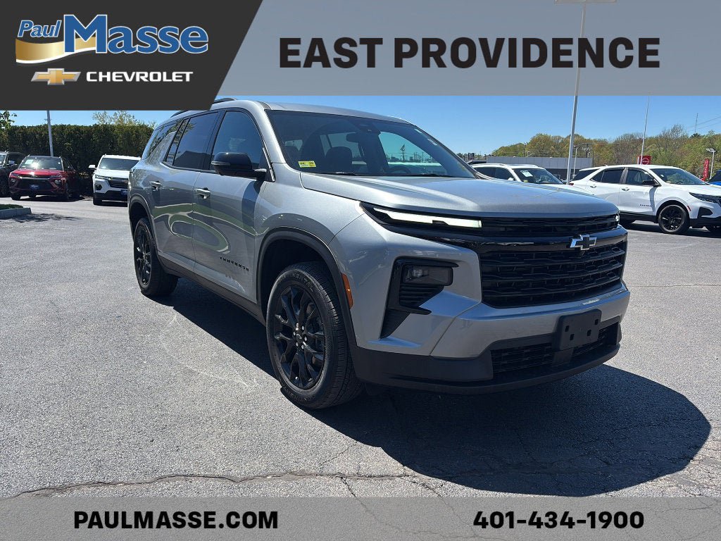 Certified 2025 Chevrolet Traverse LT w/ Midnight/Sport Edition AWD/4WD image 3