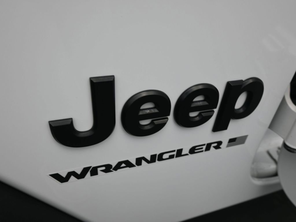 Used 2024 Jeep Wrangler Sport S image 11
