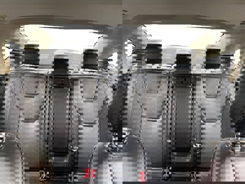 Used 2019 Ford Fusion Titanium image 14