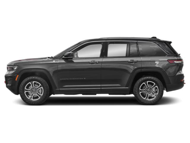 Certified 2022 Jeep Grand Cherokee Trailhawk w/ ADV Protech Group II AWD/4WD image 2