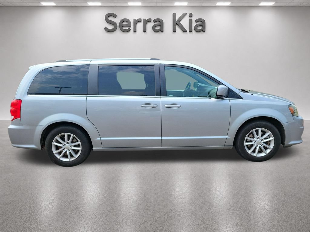 Used 2019 Dodge Grand Caravan SXT FWD image 6