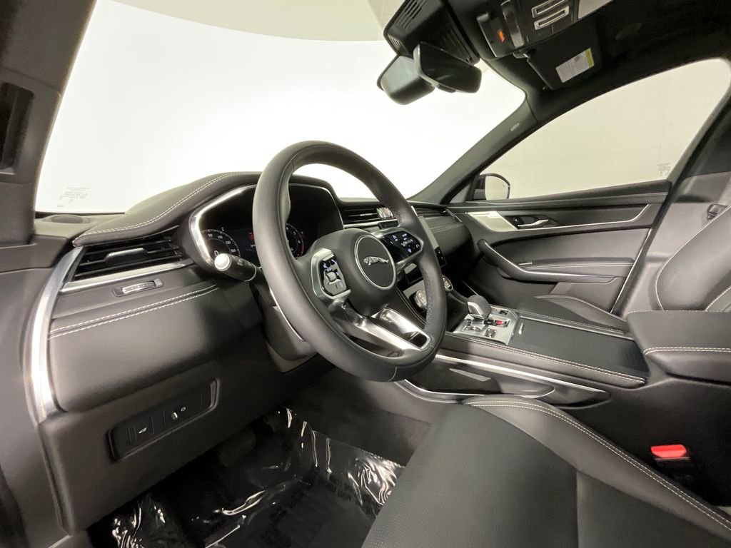 Used 2024 Jaguar F-PACE R-Dynamic S AWD/4WD image 15