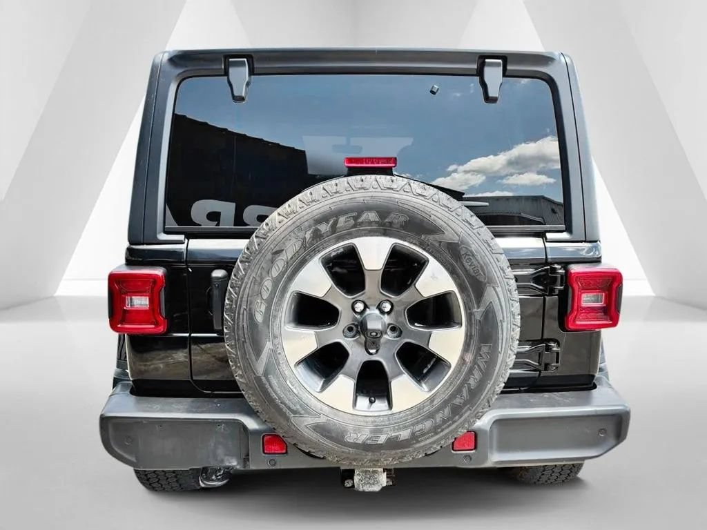 Used 2021 Jeep Wrangler Unlimited Sahara w/ Uconnect 4C Nav & Sound Group AWD/4WD image 6