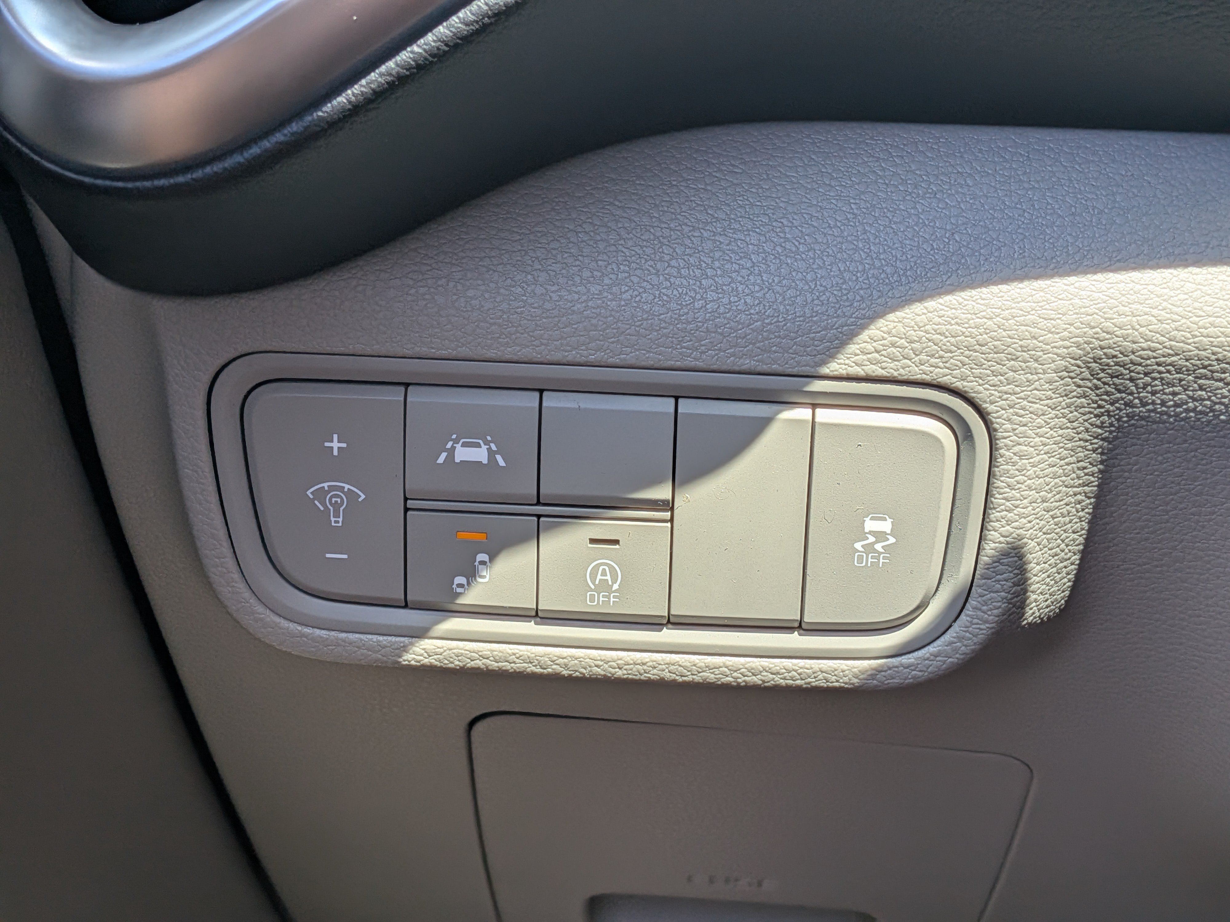 Used 2022 Kia Soul LX w/ Technology Package FWD image 22