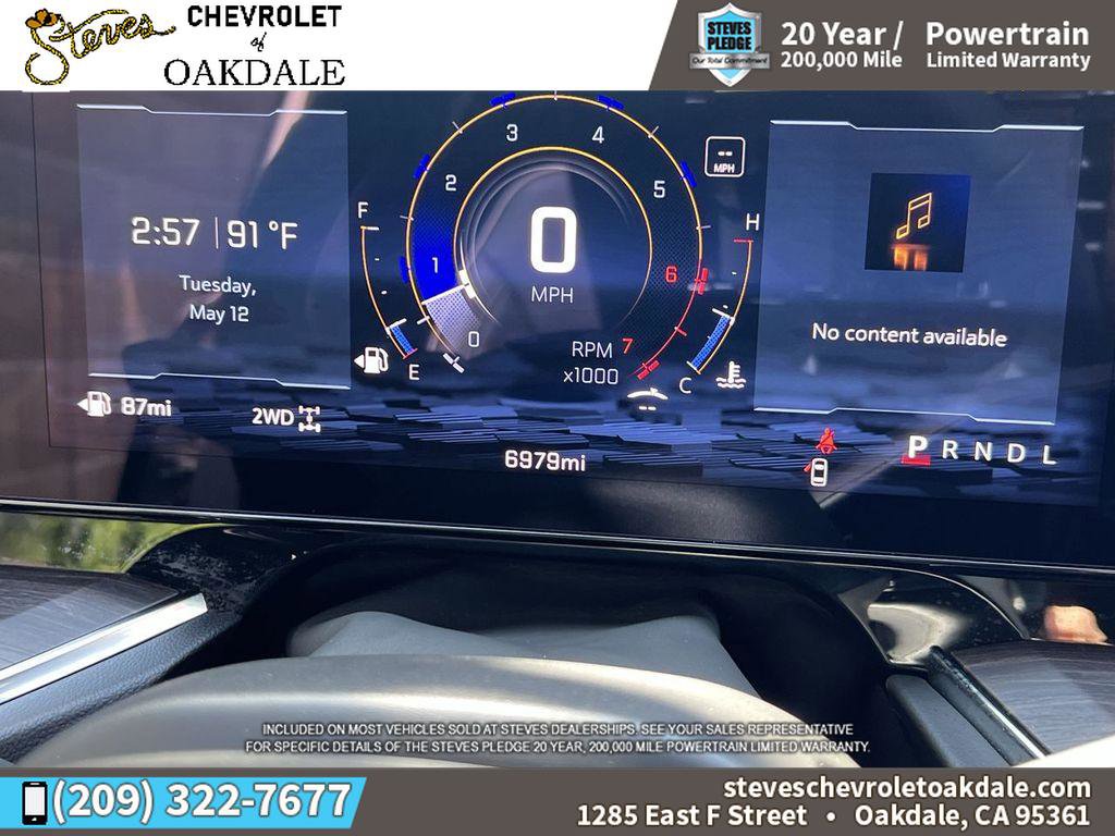 Used 2025 Chevrolet Tahoe Premier AWD/4WD image 15