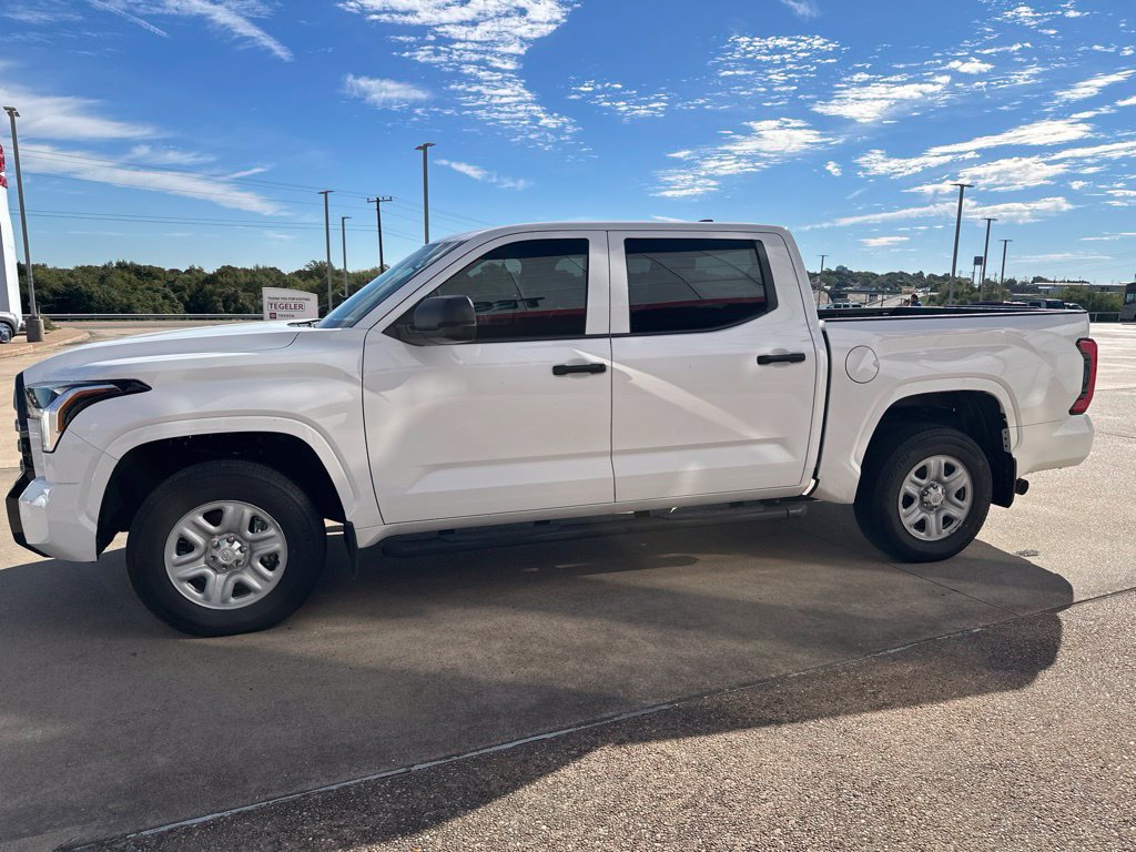 Used 2026 Toyota Tundra SR AWD/4WD image 4