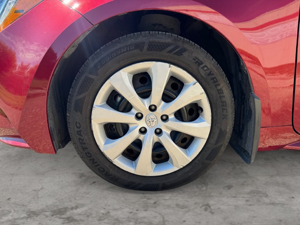 Certified 2024 Toyota Corolla LE FWD image 9