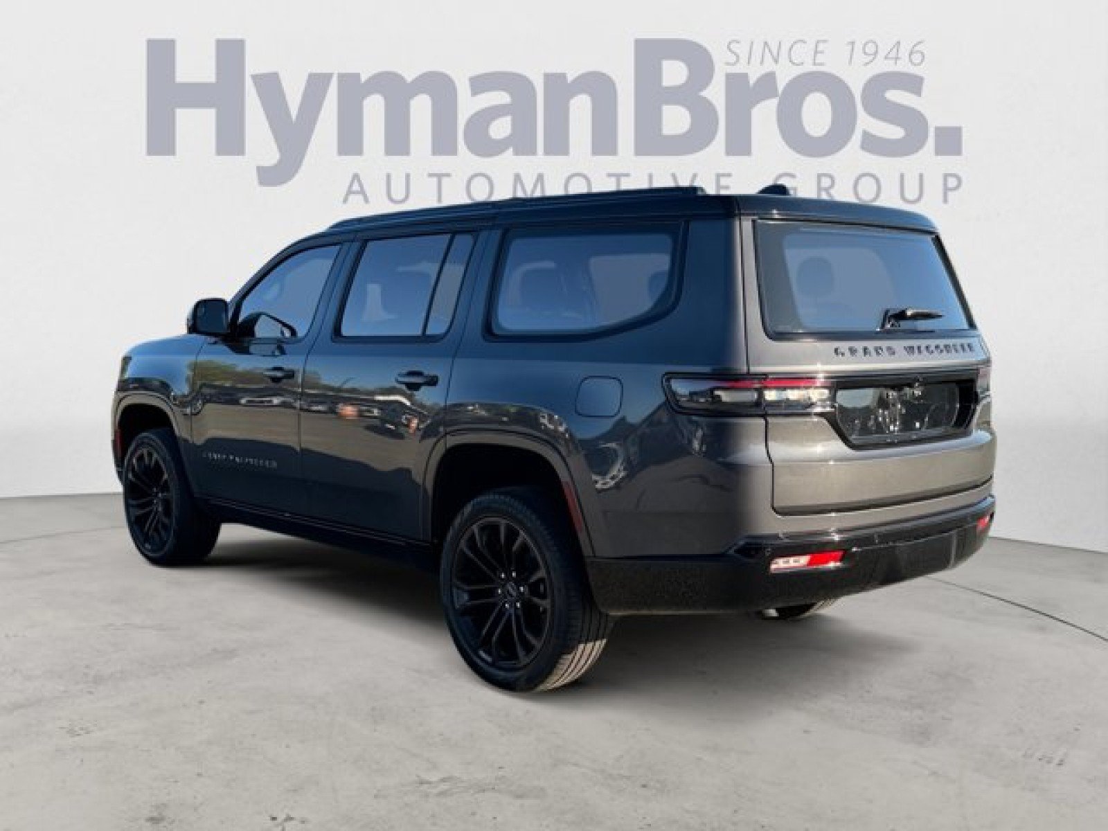 Used 2024 Jeep Grand Wagoneer Series II w/ Quick Order Packagew 28T AWD/4WD image 5