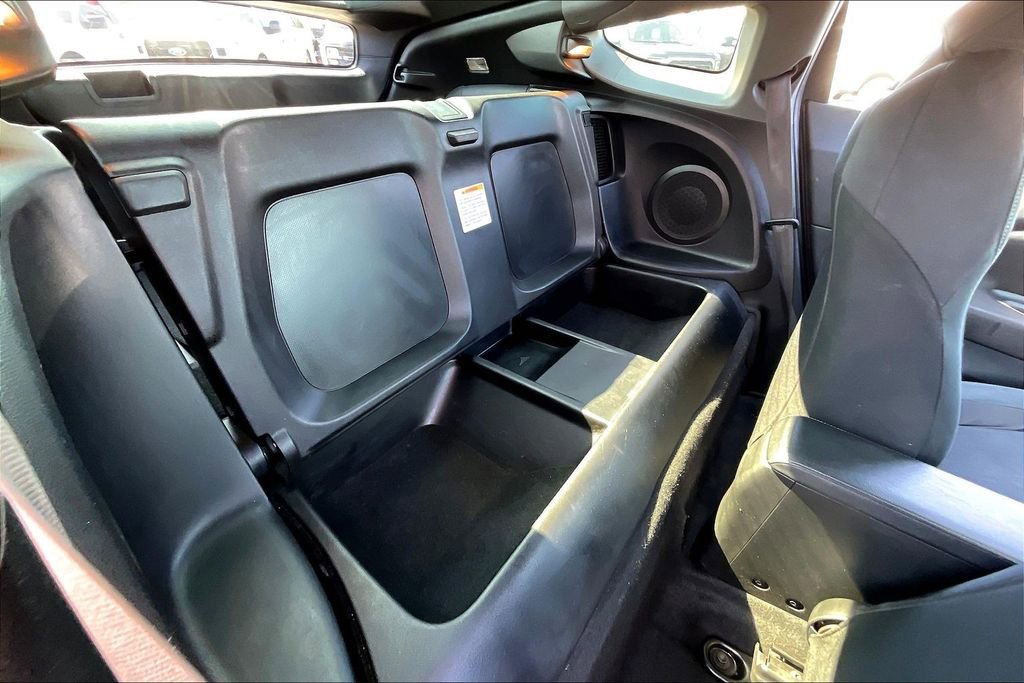 Used 2016 Honda CR-Z LX image 21