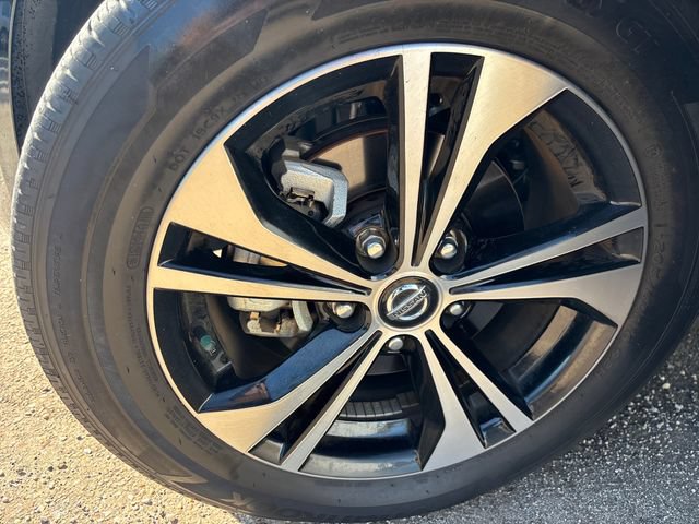 Used 2022 Nissan Sentra SV w/ All-Weather Package FWD image 5