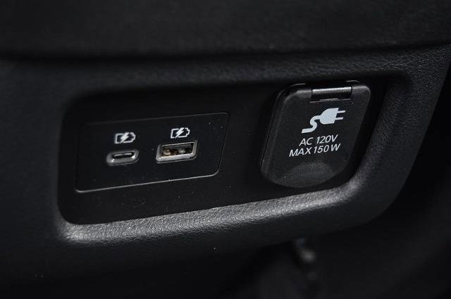 Certified 2025 Nissan Pathfinder Platinum image 29