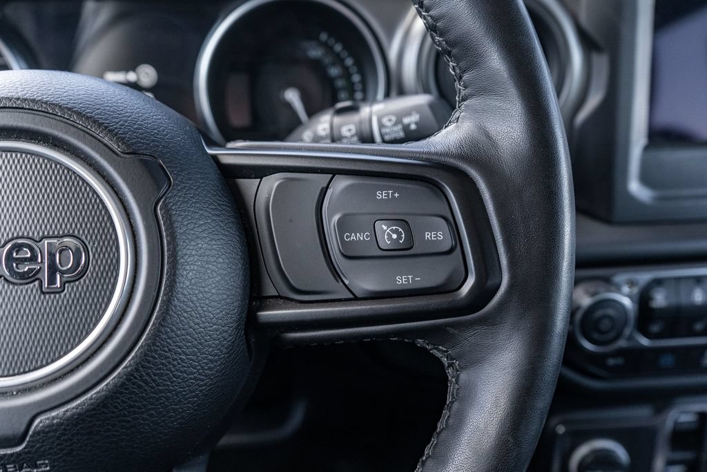 Used 2023 Jeep Wrangler Unlimited w/ Cold Weather Group AWD/4WD image 22